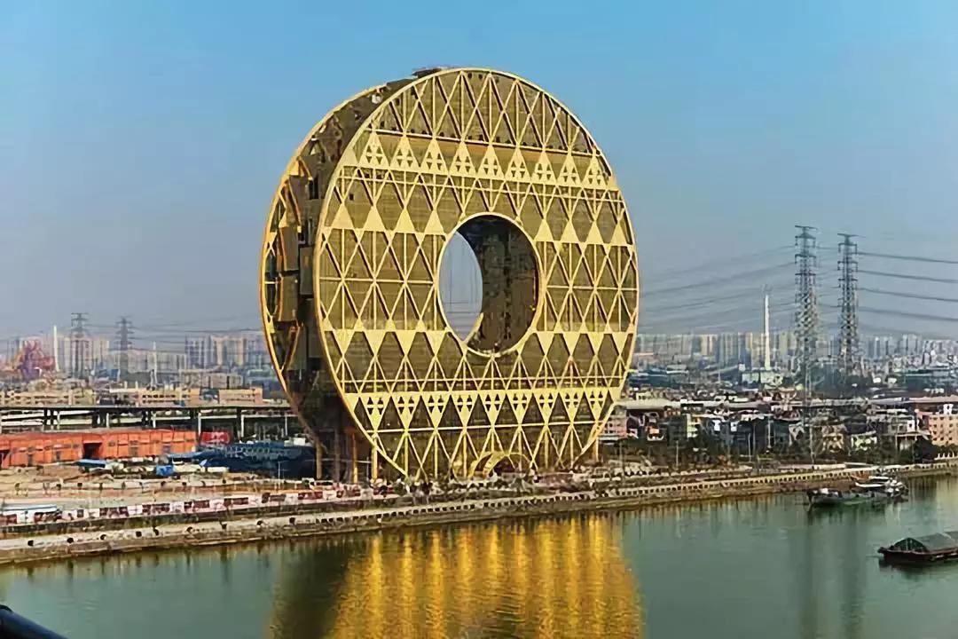 广州圆大厦外墙真石漆工程 (2).jpg